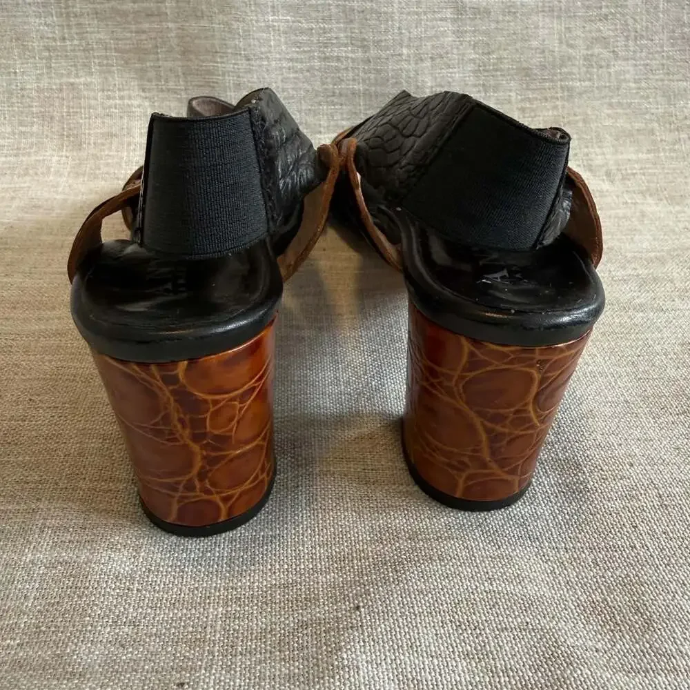 Anyi Lu Women's Black and Brown Sandals